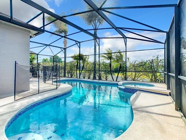 Pool - NEW! Spacious 5BR Home w/ Private Pool+Spa in Scenic Davenport Location (Davenport)