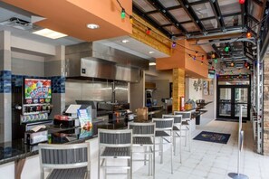 Dining - NEW! Spacious 5-Bedroom Resort Pool Home with Lake View (Davenport)