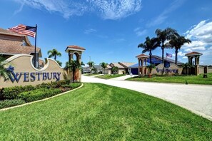 Property grounds - NEW! Cozy 4BR Pool Home w/ Game Room Near Disney (Davenport)