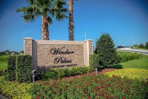 Property grounds - NEW! Luxury Windsor Palms Villa w/ Pool Near Disney! (Kissimmee)