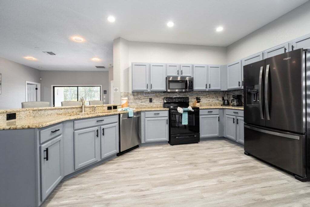 Fridge, microwave, oven, dishwasher