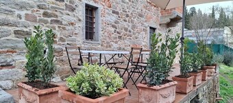Tuscan Villa 15 min from Florence, Parking, Garden