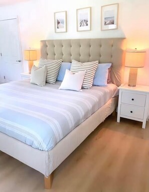3 quartos, ferros/tábuas de passar roupa, Wi-Fi, roupa de cama