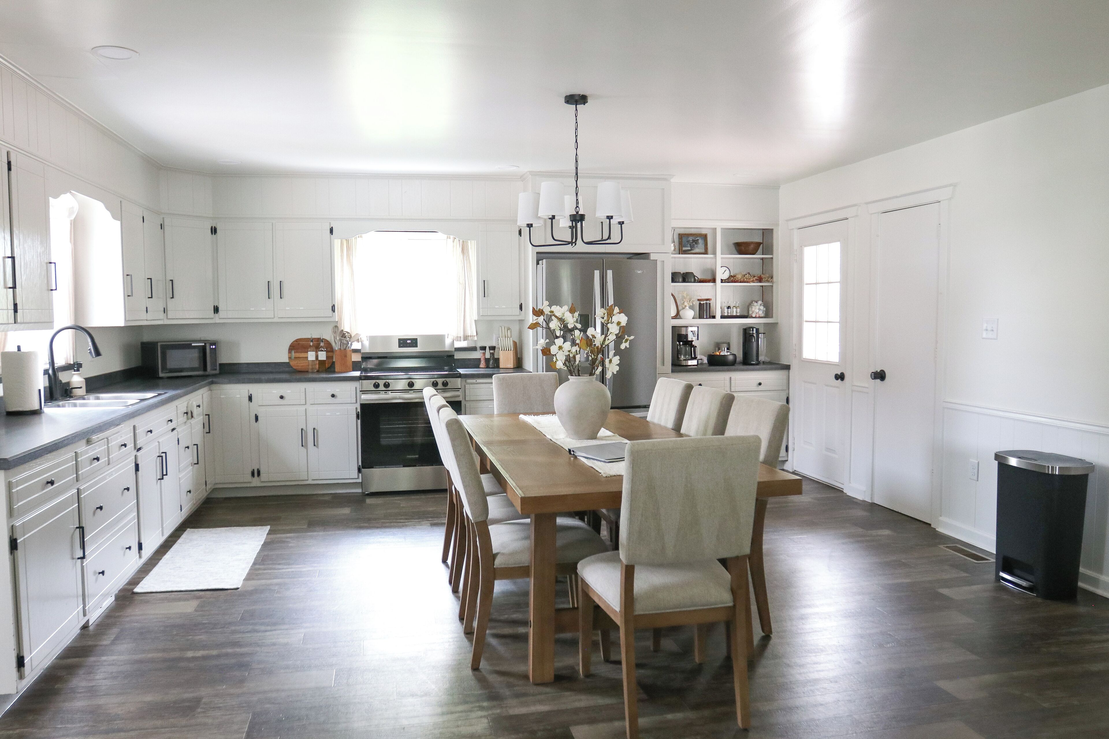 Mikroaaltouuni, uuni, liesi