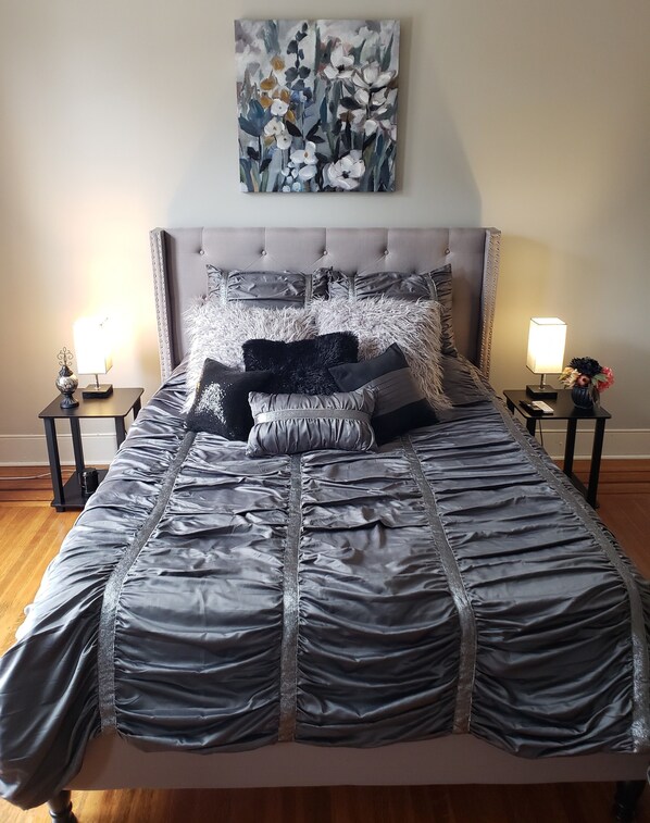 3 bedrooms, iron/ironing board, free WiFi, bed sheets