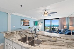 Condo, 1 King Bed with Sofa bed (SunDestin 206) | Interior