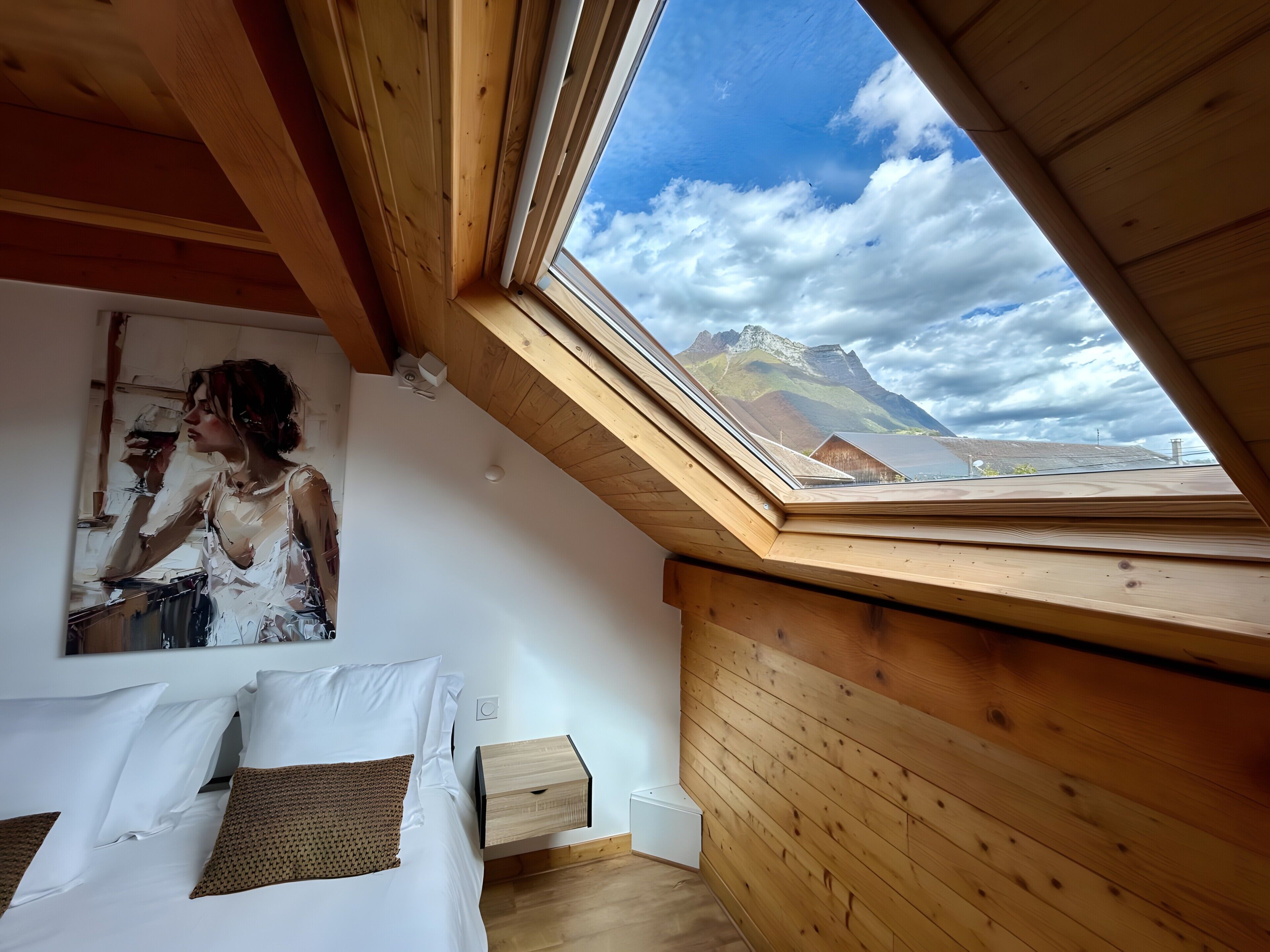 2 chambres, fer et planche à repasser, Wi-Fi, draps fournis