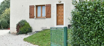 Apartment 'Le Relai Des Gayots' with Mountain View, Shared Garden and Wi-Fi