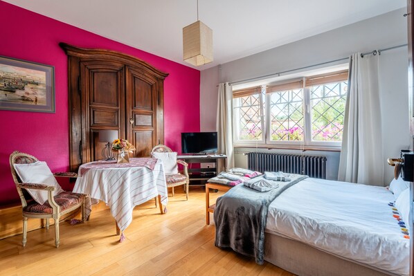 1 chambre, Wi-Fi, draps fournis