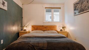 3 chambres, fer et planche à repasser, accès au Wi-Fi (inclus)