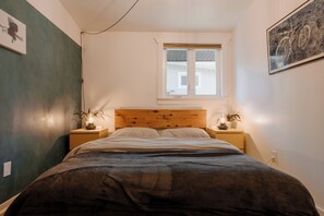 Bügeleisen/Bügelbrett, kostenloses WLAN, Bettwäsche