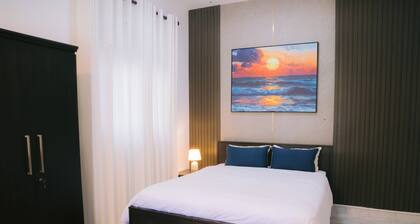 Pool View With Queen Size Bed Room+ A/C