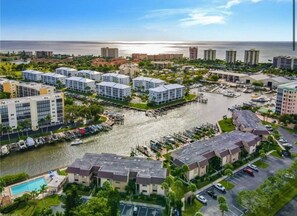 Exterior - Estero Escape - One Bedroom Apartment, Sleeps 4 (Fort Myers Beach)