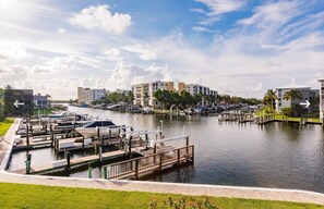 Marina - Estero Escape - One Bedroom Apartment, Sleeps 4 (Fort Myers Beach)