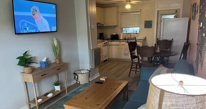 Cozy Fishing Retreat located in Lanark Village