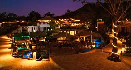 Hotel Termales La Montaña