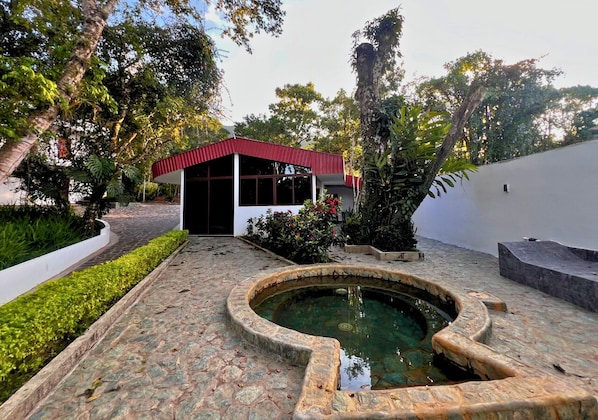 Junior Twin Room, Patio, Pool View