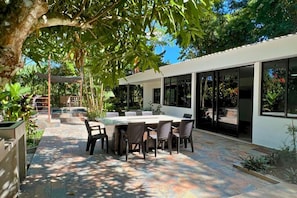 Family House, Patio, Pool View | Outdoor dining