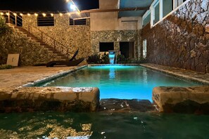 11 outdoor pools, pool umbrellas
