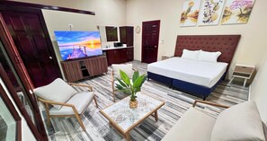 Honeymoon Room, 1 King Bed, Garden View, Garden Area | Premium bedding, down comforters, minibar, desk