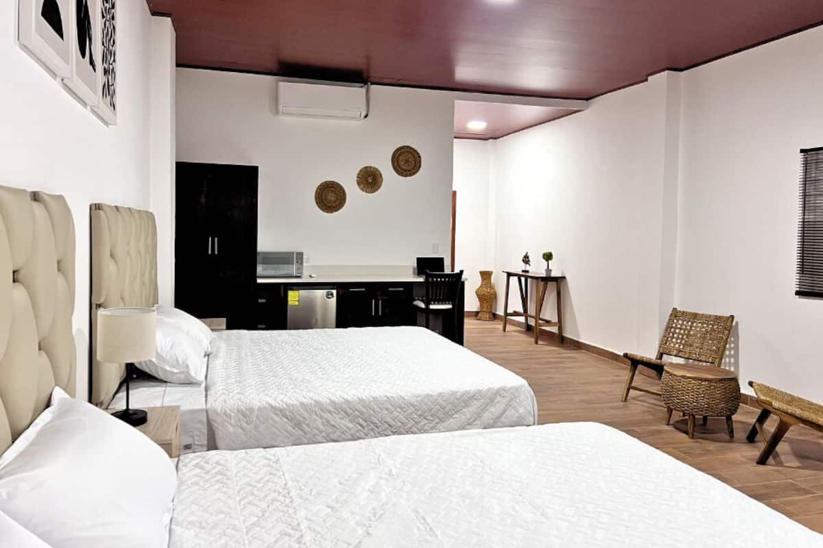 Superior Double Room, Patio, Garden View