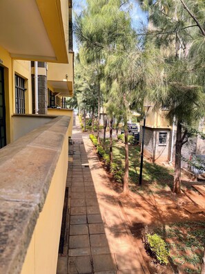 Enceinte de lâhĂ©bergement