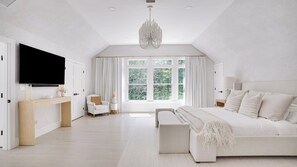 6 habitaciones, tabla de planchar con plancha, internet y ropa de cama 