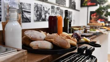 Desayuno buffet incluido todos los días