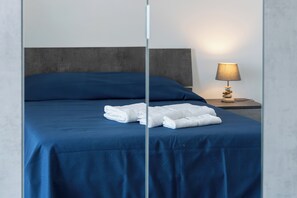 Fer et planche à repasser, Wi-Fi, draps fournis