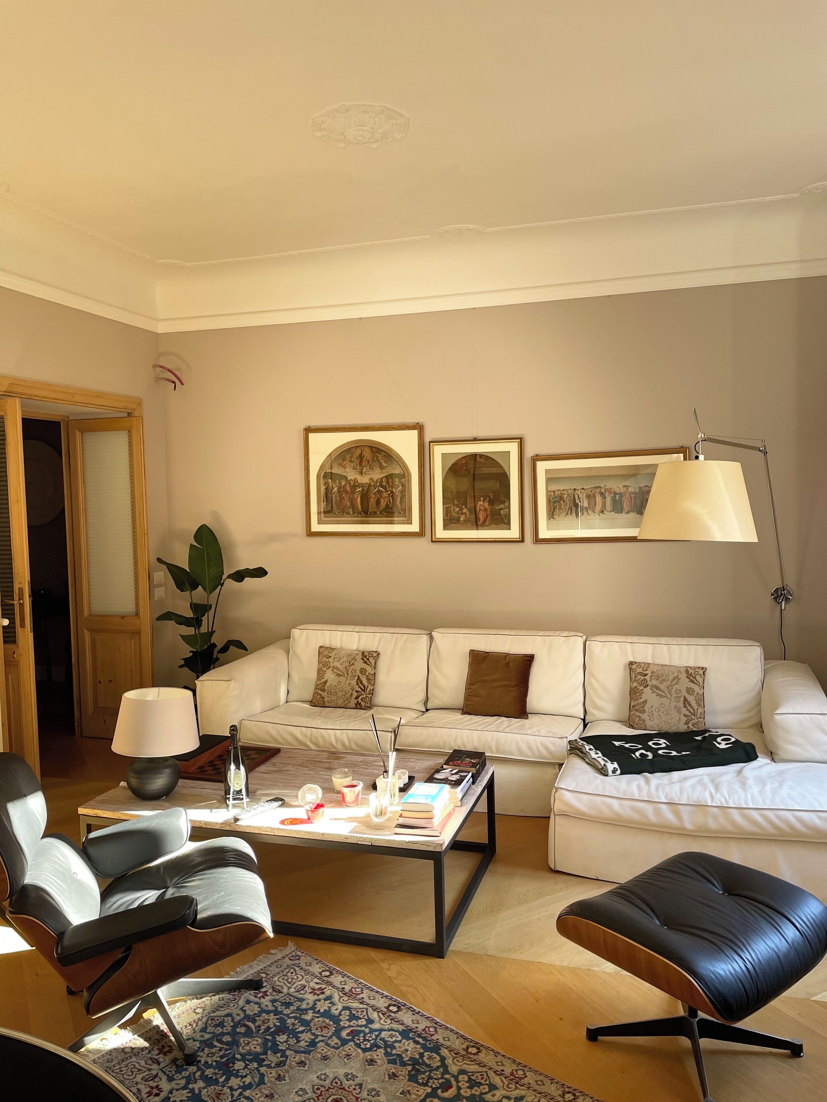 TV a schermo piatto, lettore DVD