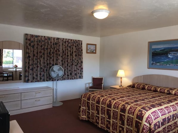 Desk, iron/ironing board, free WiFi