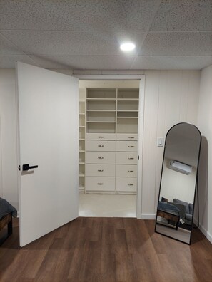 Interior - Cozy private studio in amazing College Park with AC (College Park)