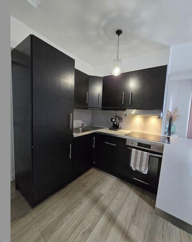 À Saint-Denis, appartement lumineux et confortable