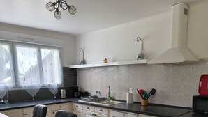 Private kitchen - Ty ERMOR Appart (Saint-Nicolas-du-Pélem)