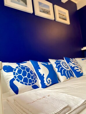 3 quartos, ferros/tábuas de passar roupa, Wi-Fi, roupa de cama