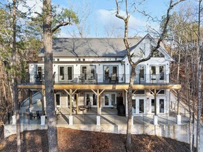 Exterior - Happy House: 4  BR, 4  BA House in Bremen, Sleeps 12 (Bremen)