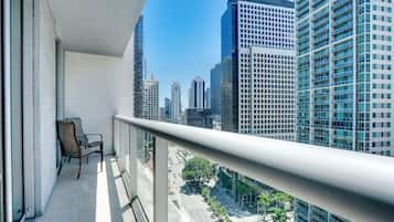 Panoramic Condo, 2 Bedrooms, Kitchen, Ocean View | Balcony