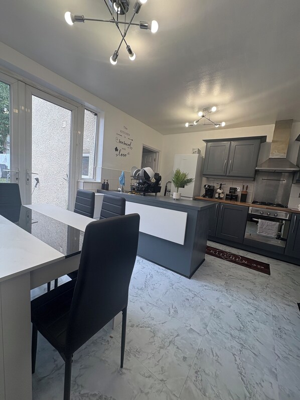 Microwave, oven, stovetop