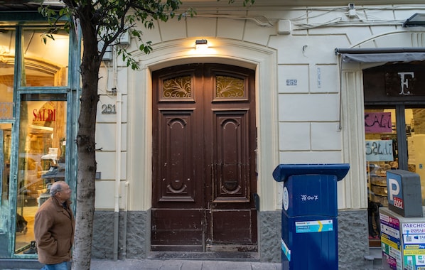 Voorkant van accommodatie