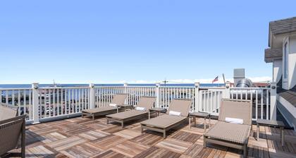 Block Island Bunk House