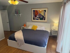 3 quartos, ferros/tábuas de passar roupa, berço de viagem, Wi-Fi