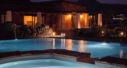 Shangri-lá (tree of life) Villas