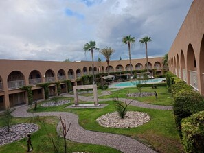 Terrace/patio - HOTEL SANTA FE (Camargo)