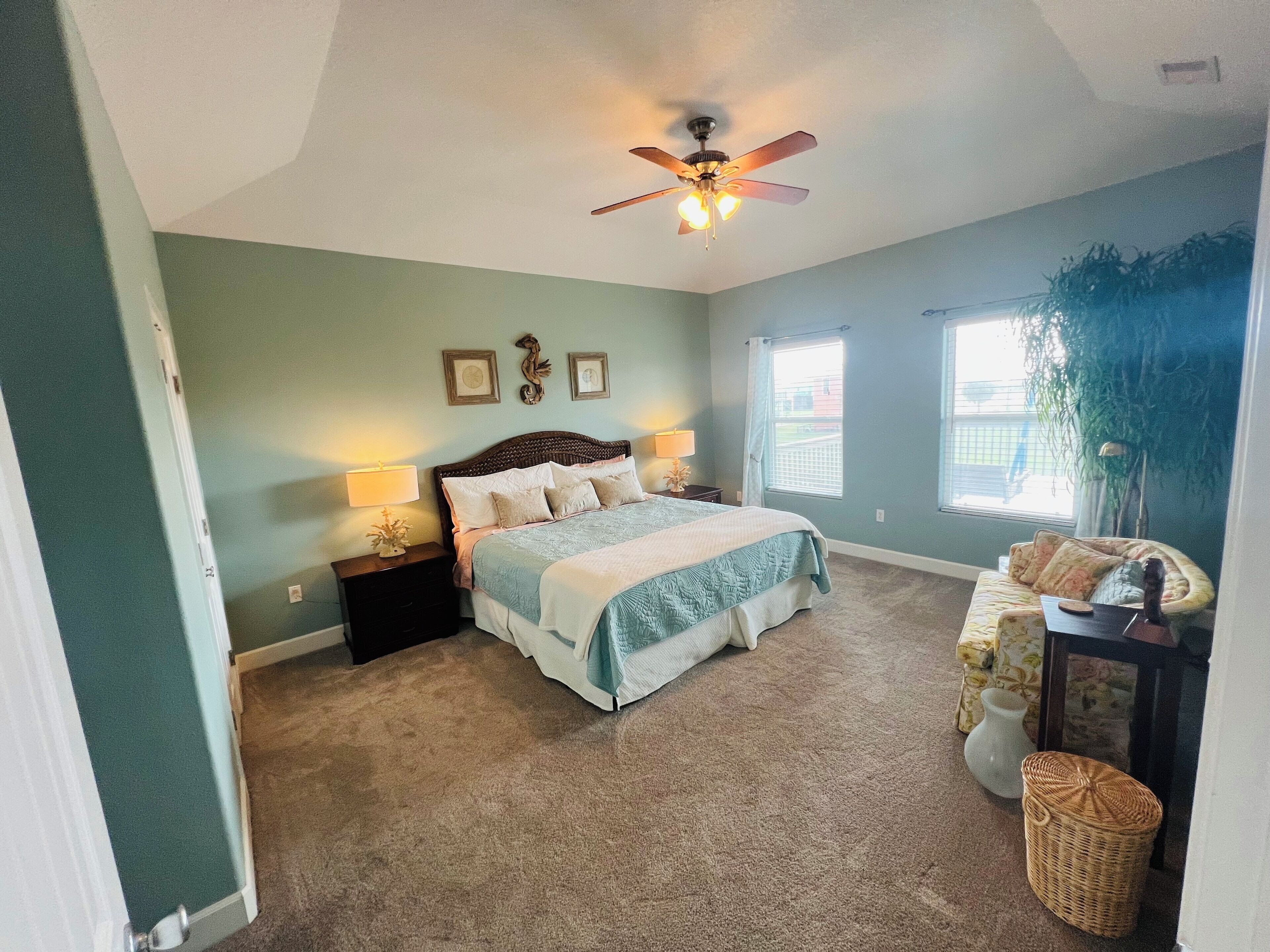 3 habitaciones, tabla de planchar con plancha y wifi gratis 