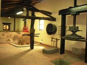 Ngoại thất