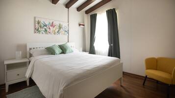 2 quartos, escrivaninha, Wi-Fi, roupa de cama