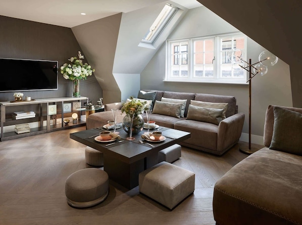 Apartment | 1 bedroom, Internet - The Penthouse Pause - Soho - by Frankie Says (London)