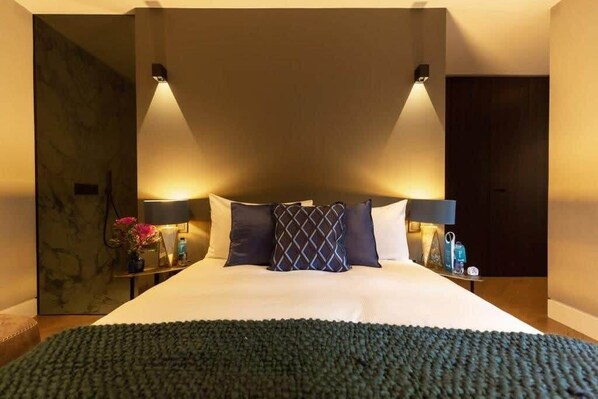 Apartment | 1 bedroom, Internet - Midnight at Bateman - Soho - by Frankie Says (London)