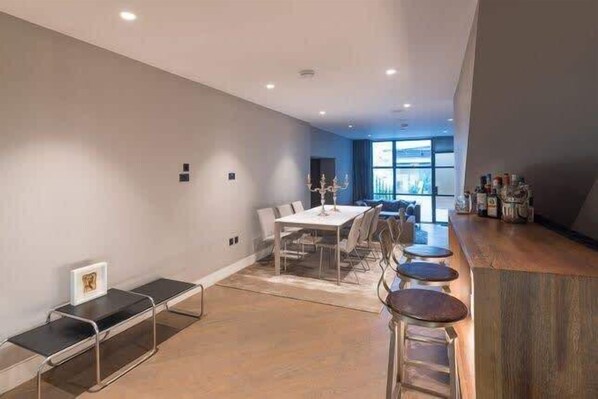 House | 2 bedrooms, Internet