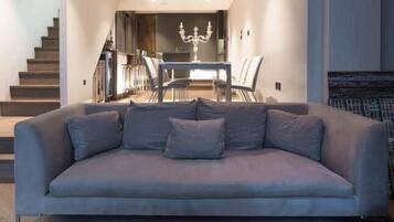 House | 2 bedrooms, Internet